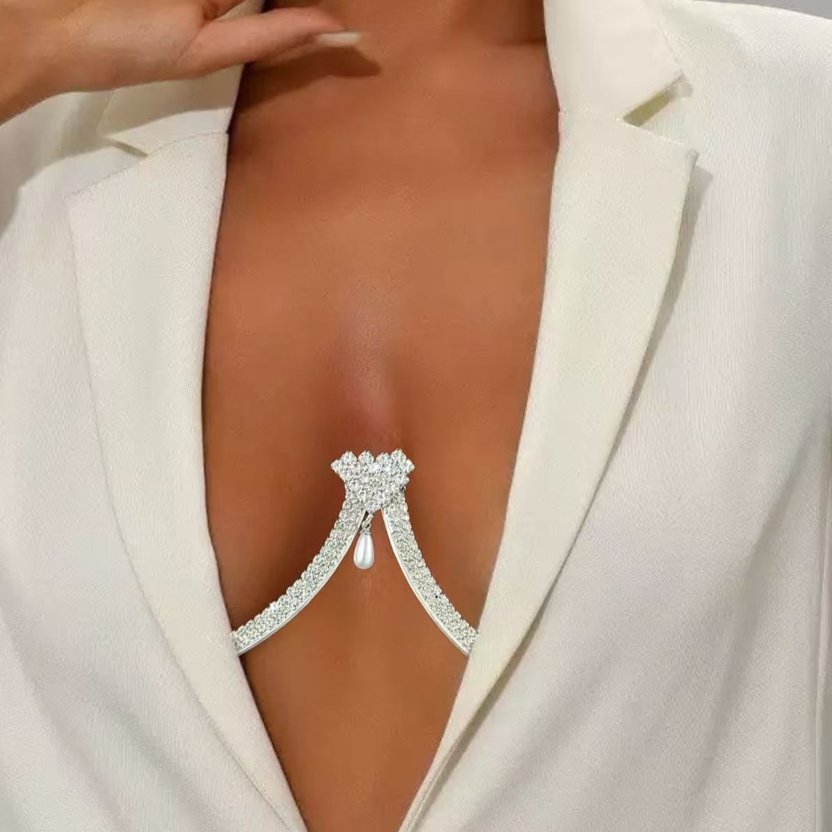 Body Jewelry Necklace - Collar con colgante de perlas y